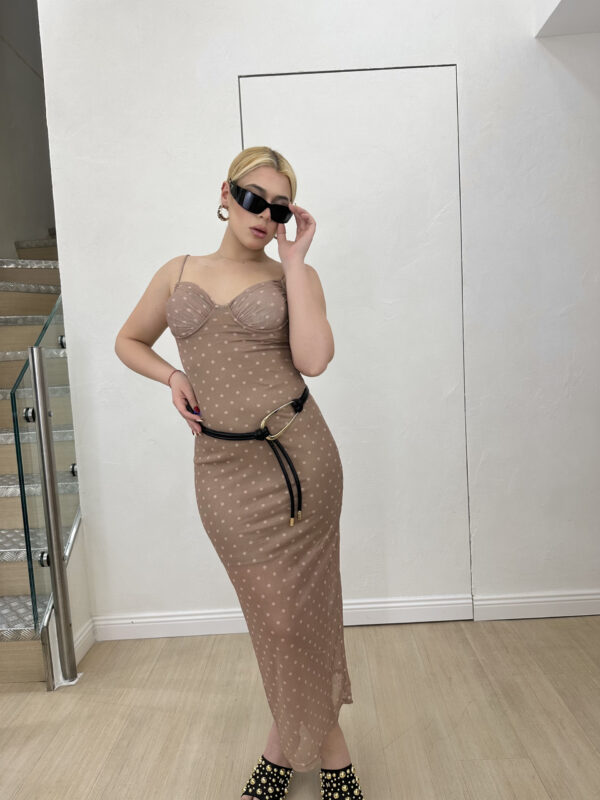 ABITO BELLE POIS NUDE