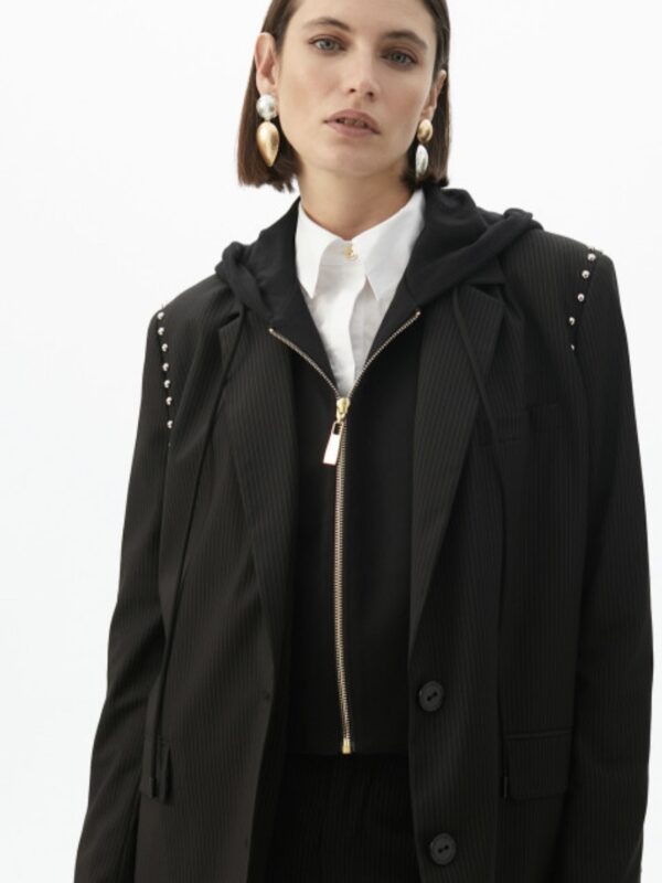 GIACCA AMERICANA CON CAPPUCCIO  LOLA CASADEMUNT